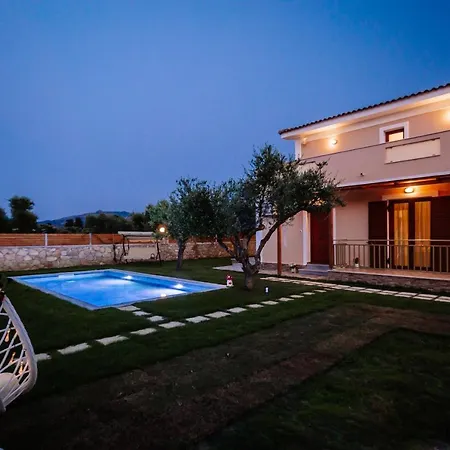 Villa Fiorita-levada Luxury Villas *