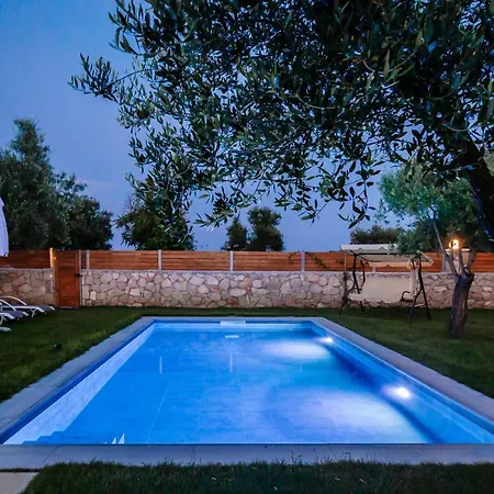 Fiorita-levada Luxury Villas *