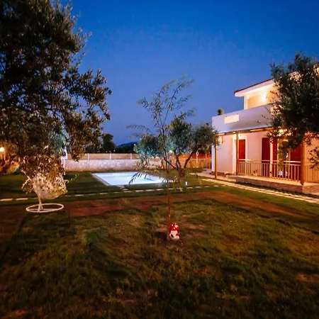 Fiorita-levada Luxury Villas Ambelokipoi (Zakynthos)