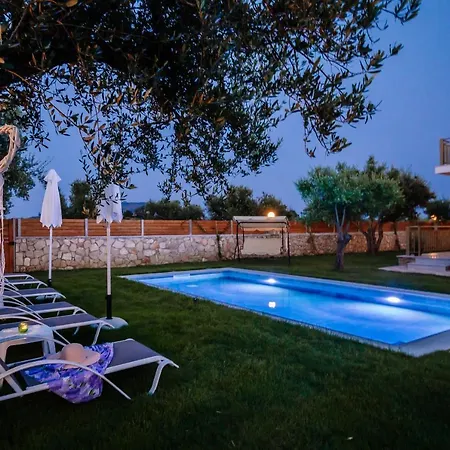 Fiorita-levada Luxury Villas *